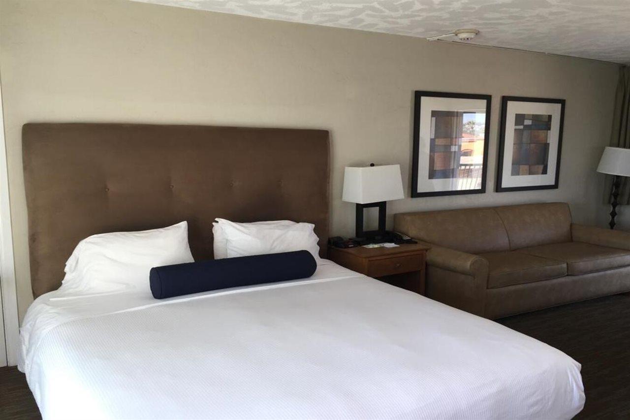 Surfer Beach Hotel San Diego Bagian luar foto