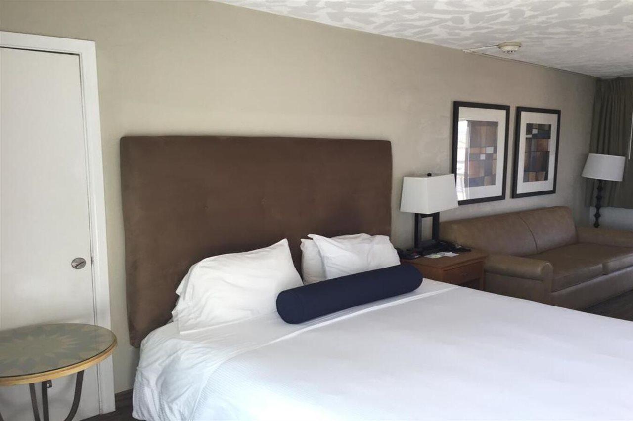 Surfer Beach Hotel San Diego Bagian luar foto