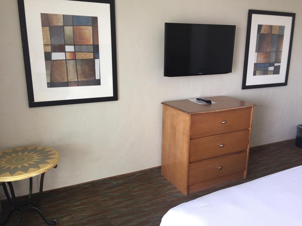 Surfer Beach Hotel San Diego Bagian luar foto